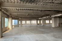 206. 10th Floor