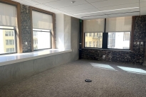 71. Suite 800