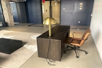 84. Suite 875