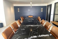 86. Suite 875