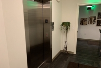 40. Interior
