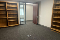 105. 325 Suite 21820 Bldg.