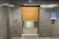 26. Lobby 21820 N Bldg