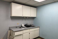 43. Suite 320