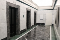 20. Lobby