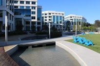 21. Plaza