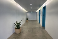 113. 330 Bldg Lwr Lobby