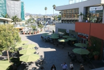 18. Plaza