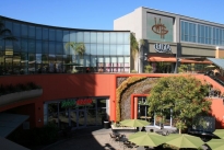 20. Plaza