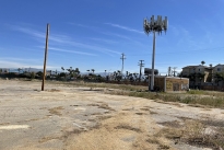 15. Parking/Basecamp
