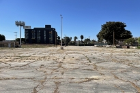 27. Parking/Basecamp