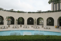 10. Plaza