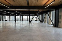 843 N Spring