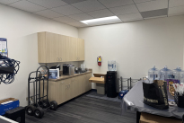 184. 21031 Bldg  Suite 921