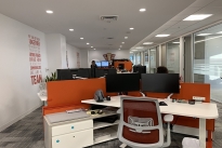 162. 21031 Bldg  Suite 900