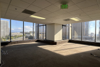 330. Suite 1010