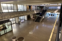 40. Lobby